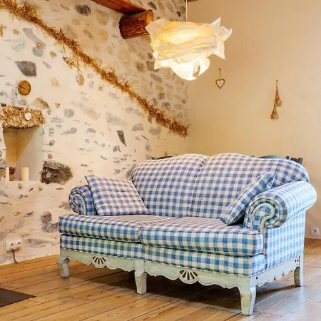 Maison De Charme - Ecrin De Nature 펜션 *
